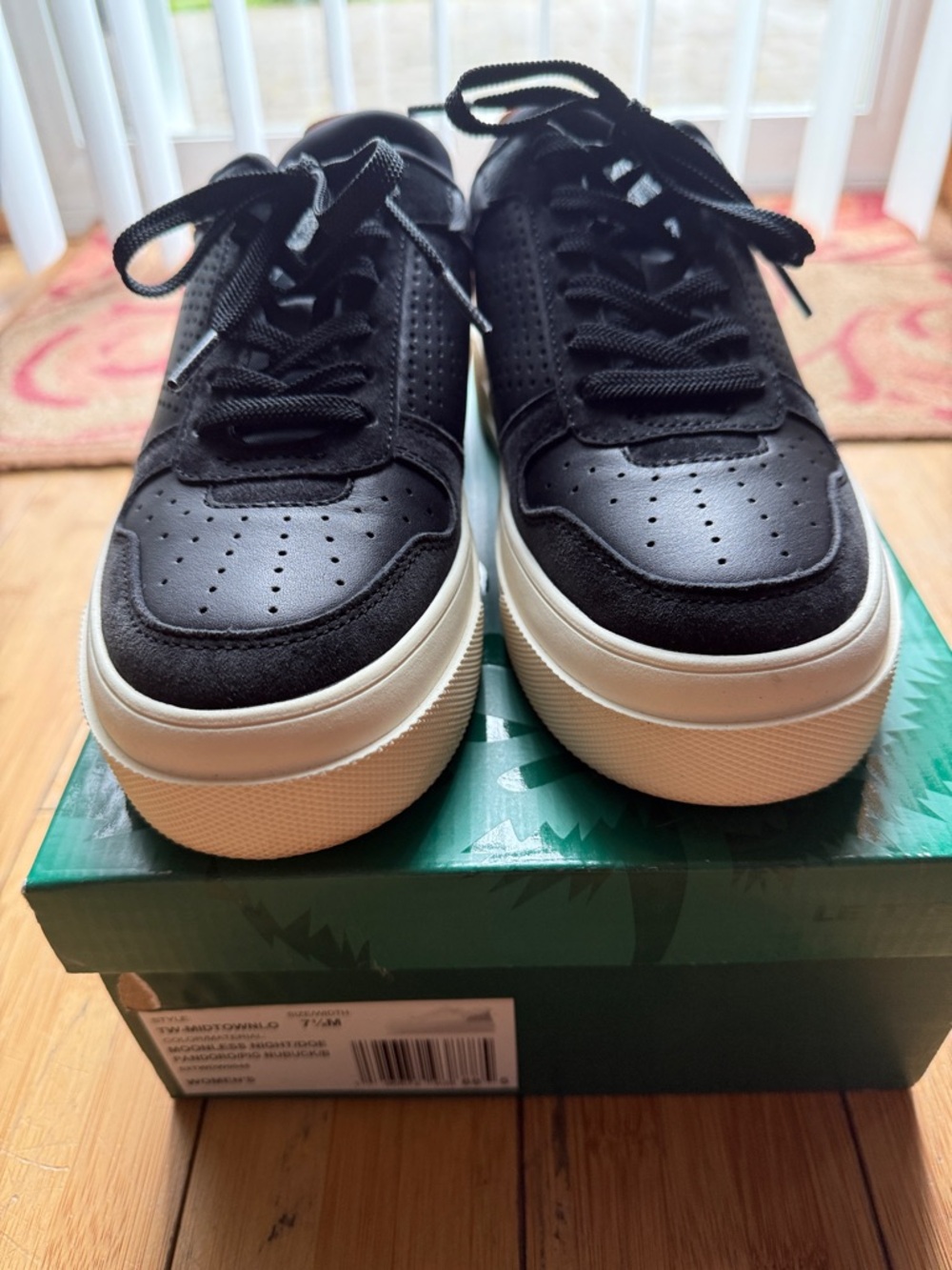 Le Tigre Black and White Platform Athletic Sneakers